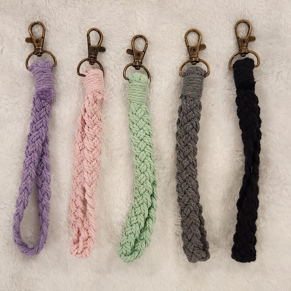 Set of 5 Braided Bag Chain Wristlets Macrame Lanyard
